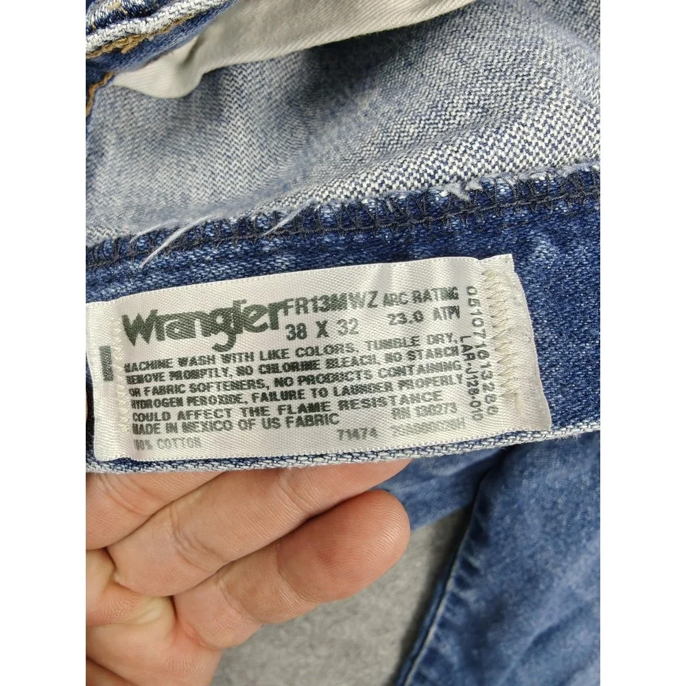 Wrangler FR13MWZ Jeans Mens 38x32 Blue Flame Resistant CAT2 2112 Workwear Denim